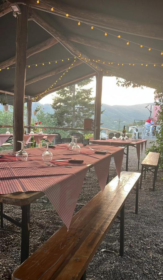 Locanda Agrogallo Carro エクステリア 写真